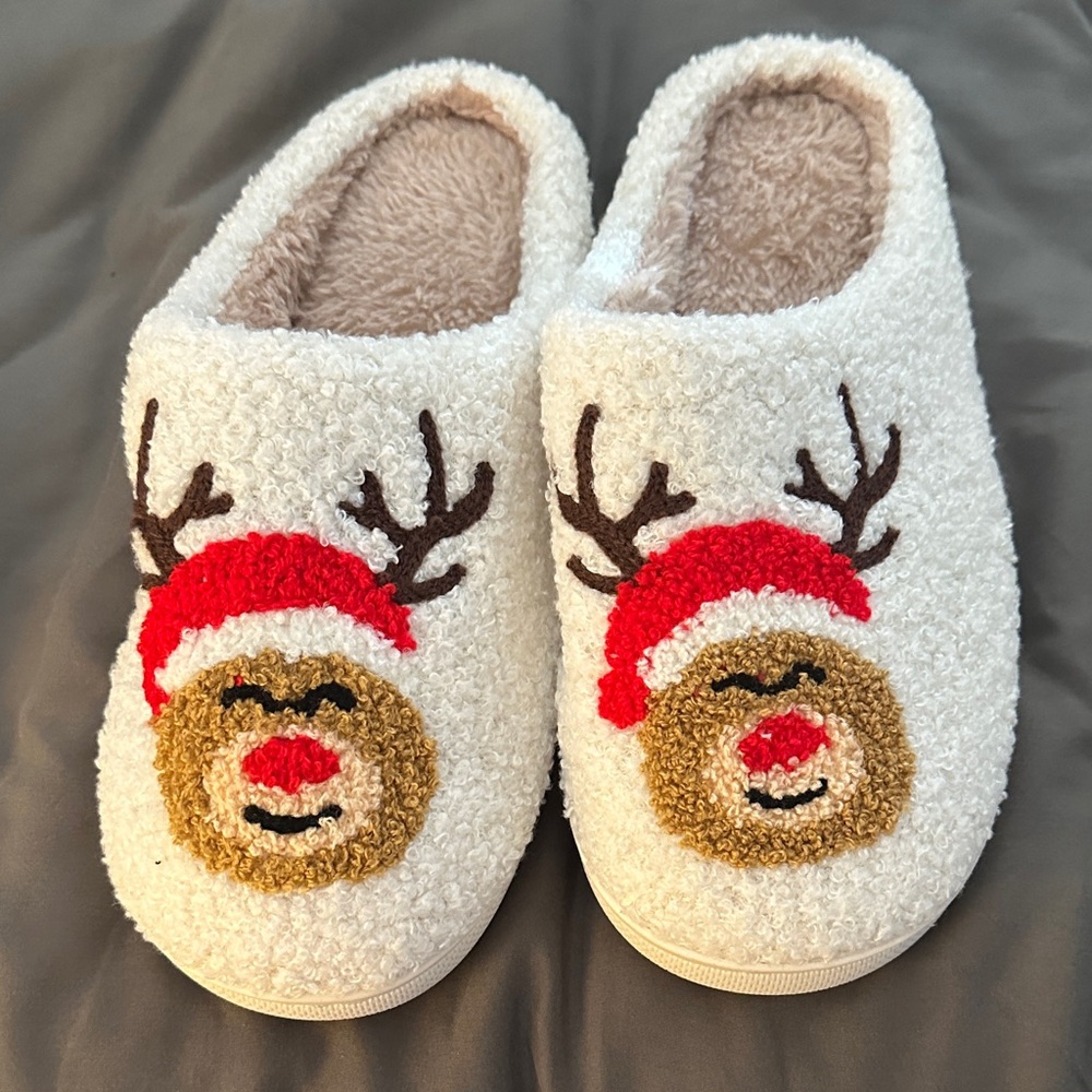 Cozy Reindeer Slippers